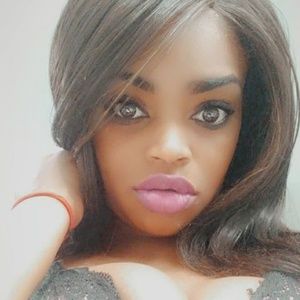 Meet your Posher, Tiffani